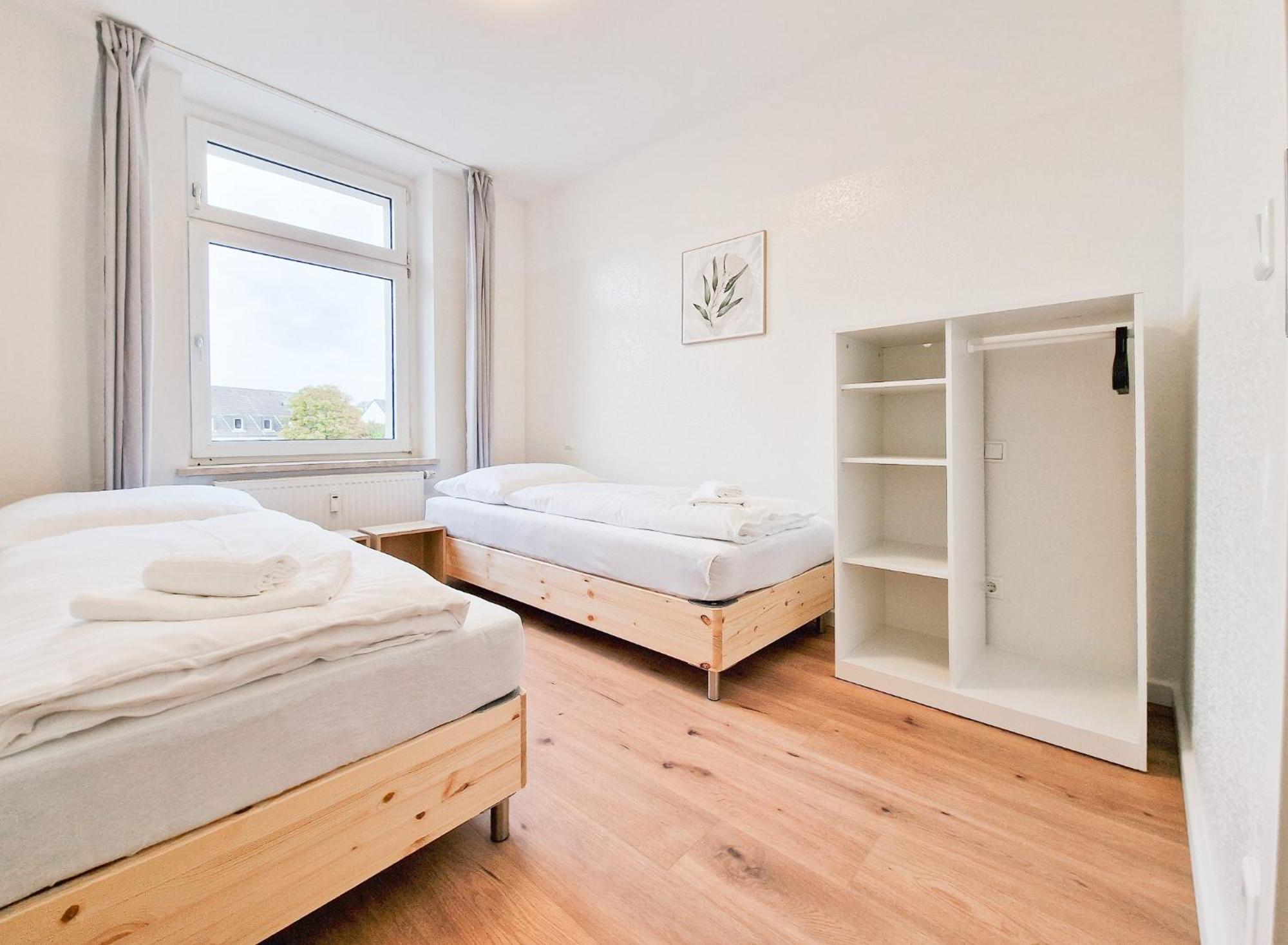 Raj Living - 1 Or 4 Room Apartments - 15 Min To Messe Dus - 10 Min Old Town Dus Düsseldorf Exteriér fotografie